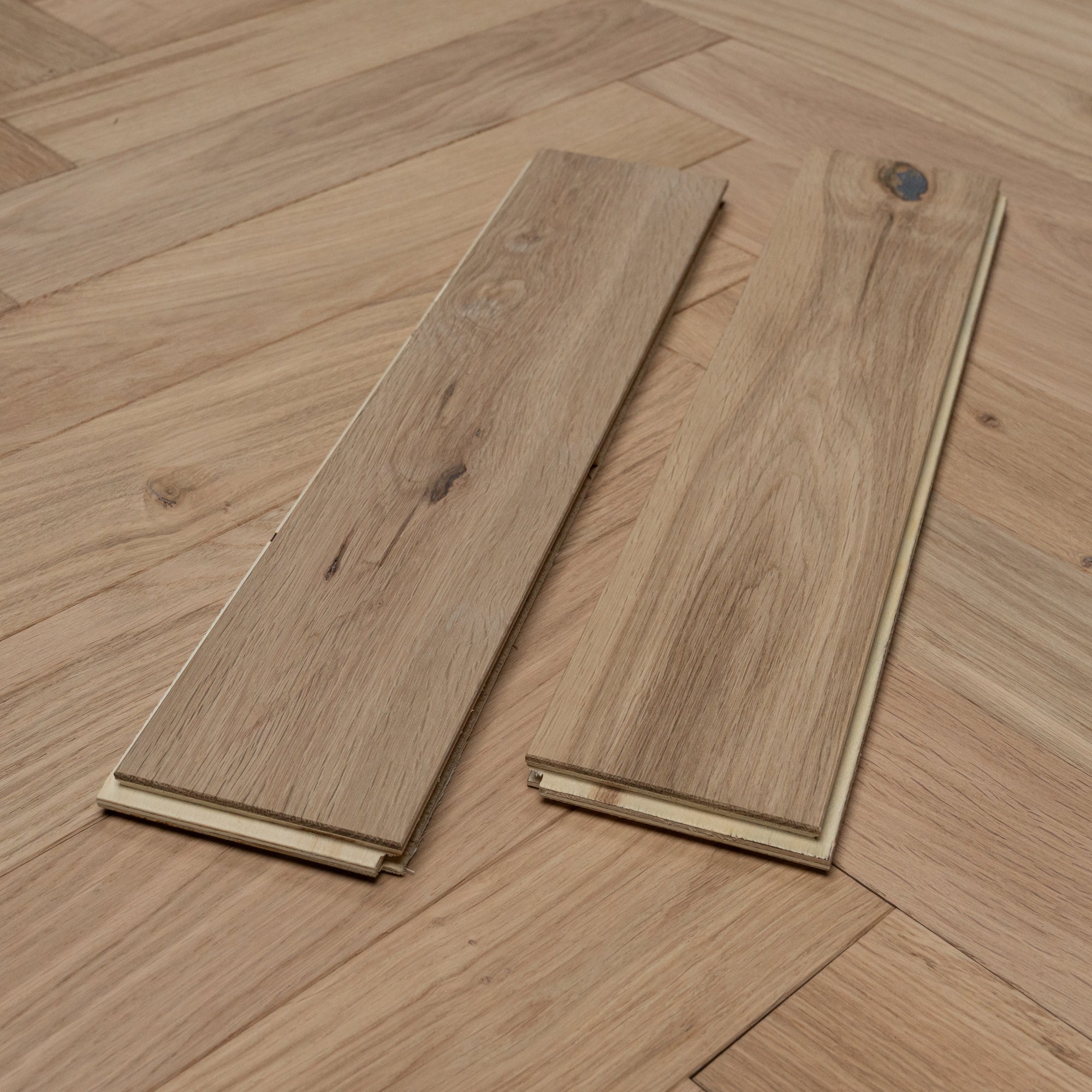 Herringbone Engineered Classic Oak 14mm x 90mm Unfinished