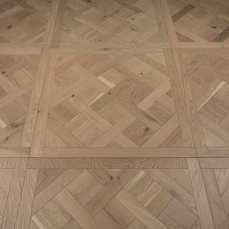 Wood Versailles 800x800mm - Invisible Lacquered