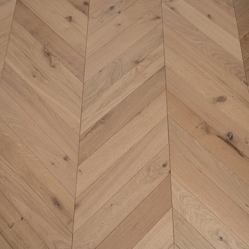 Chevron Engineered Classic Oak  14mm x 90mm - Invisible Lacquered