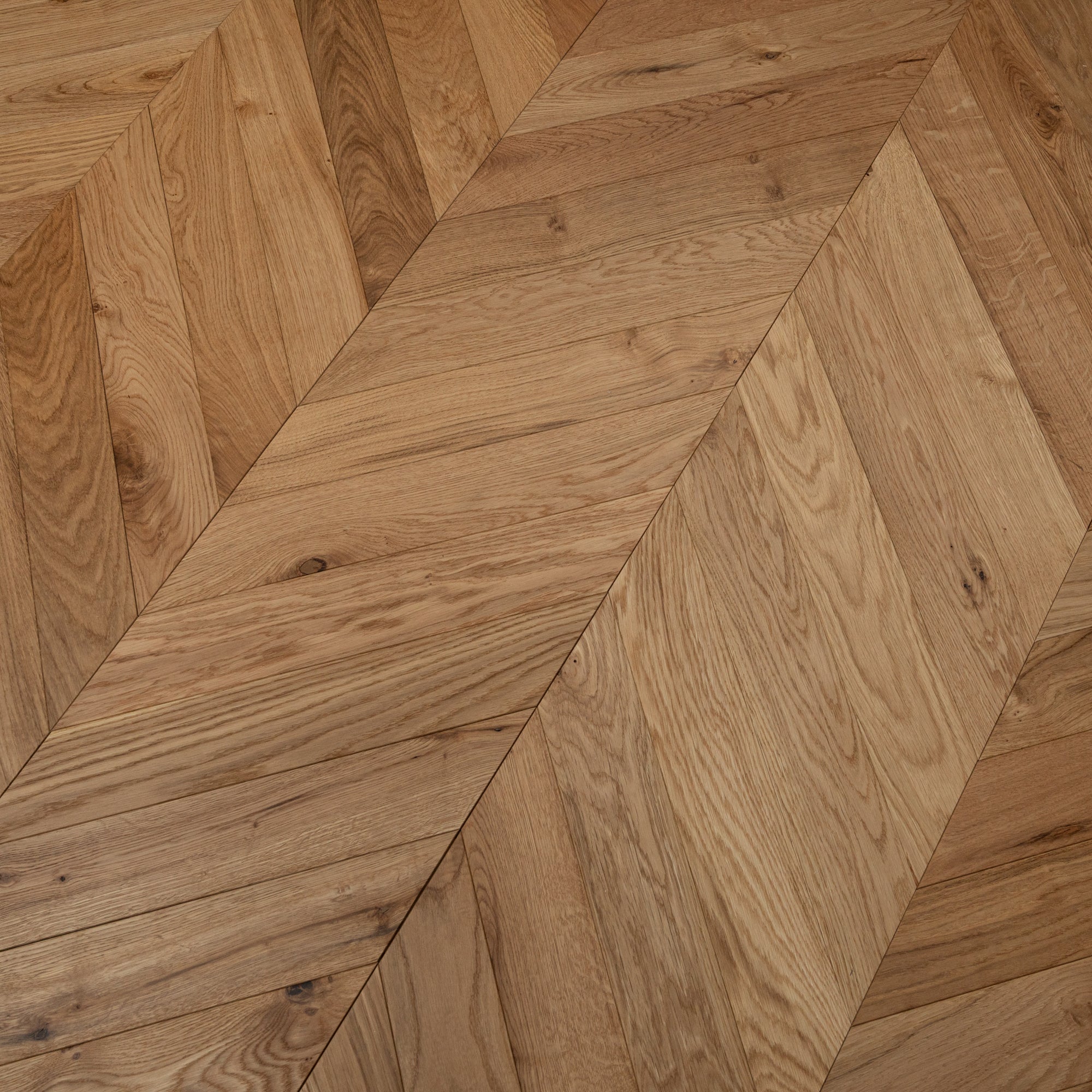 Chevron Engineered Classic Oak  14mm x 90mm - Matt Lacquered