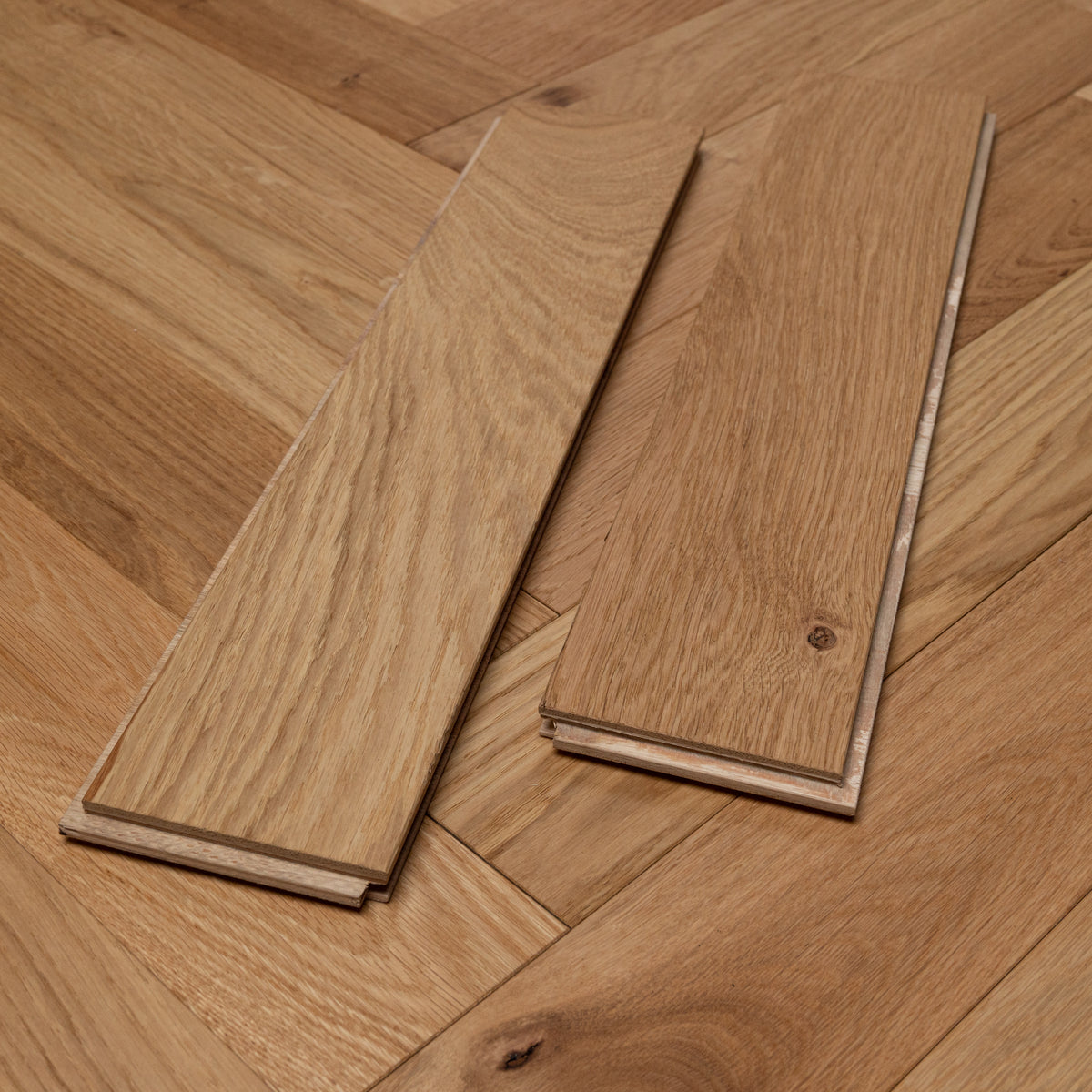 Herringbone Engineered Classic Oak 14mm x 90mm Oiled