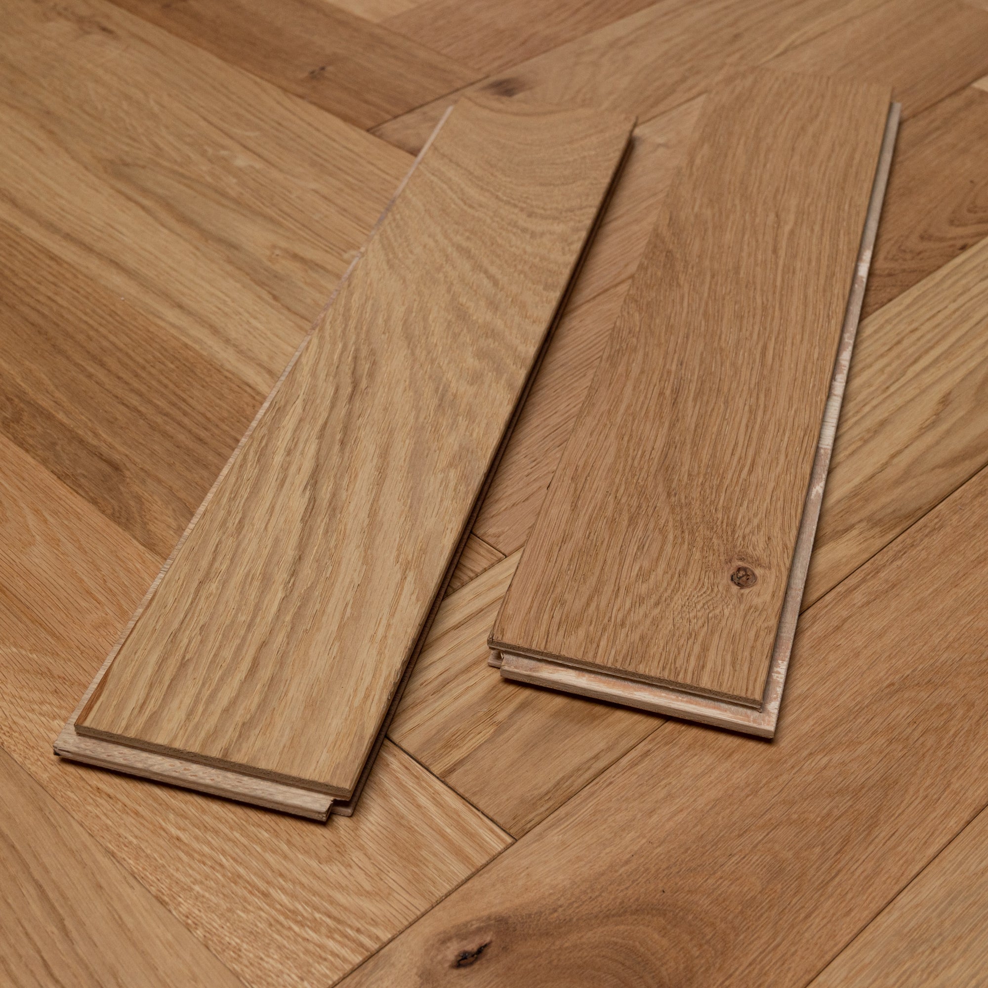 Herringbone Engineered Classic Oak 14mm x 90mm Oiled