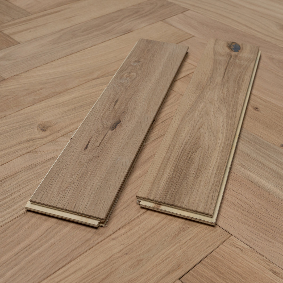 Herringbone Engineered Classic Oak 14mm x 90mm Unfinished