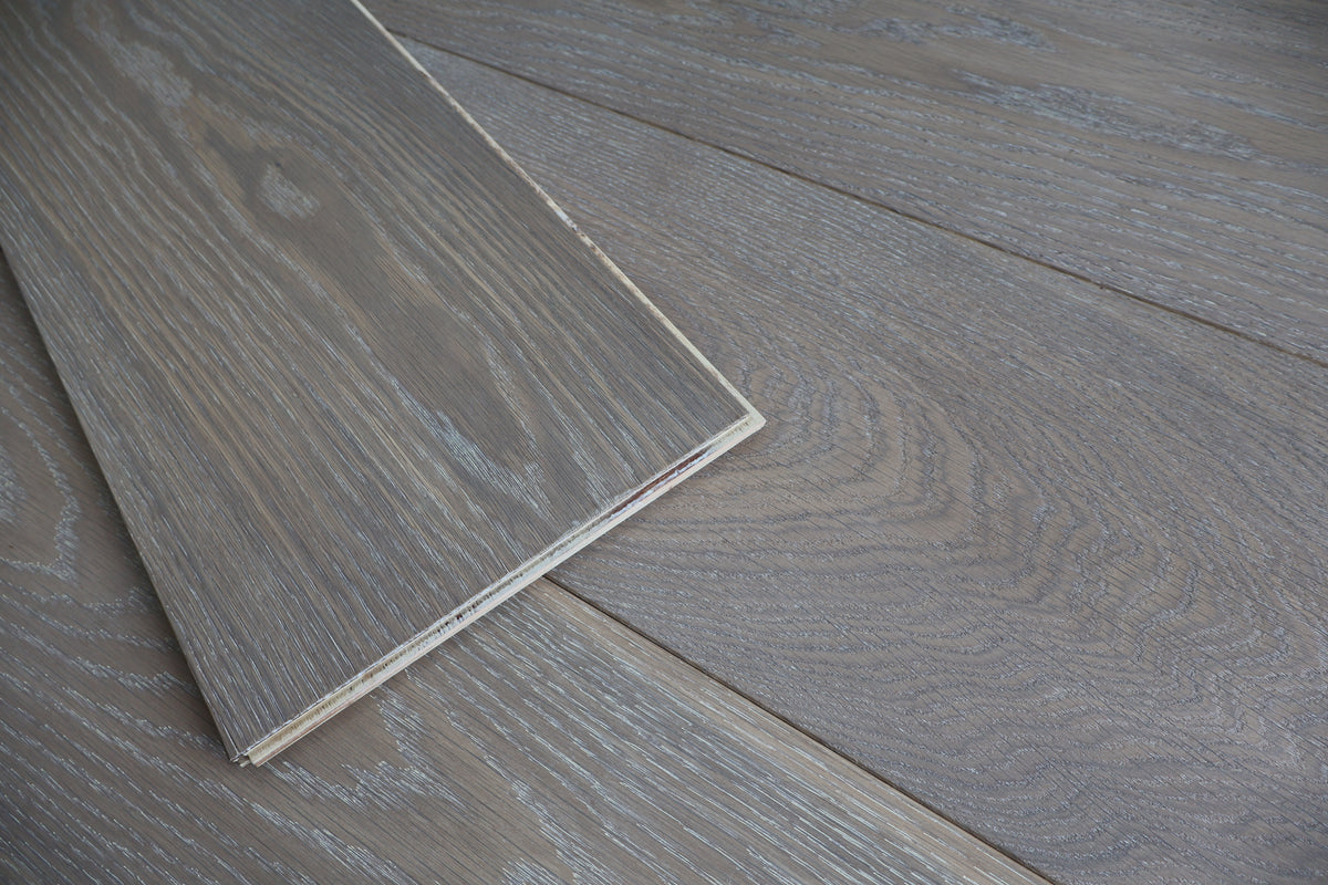 Engineered Classic Oak Flooring 15mm x 260 Smoked White Oiled