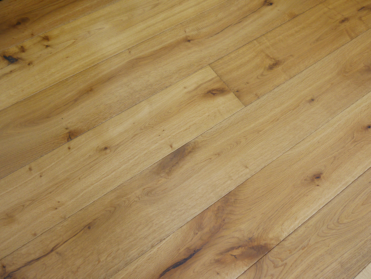 Engineered Classic Oak Flooring 14mm x 190 Smoked Hand-Scrapped Oiled