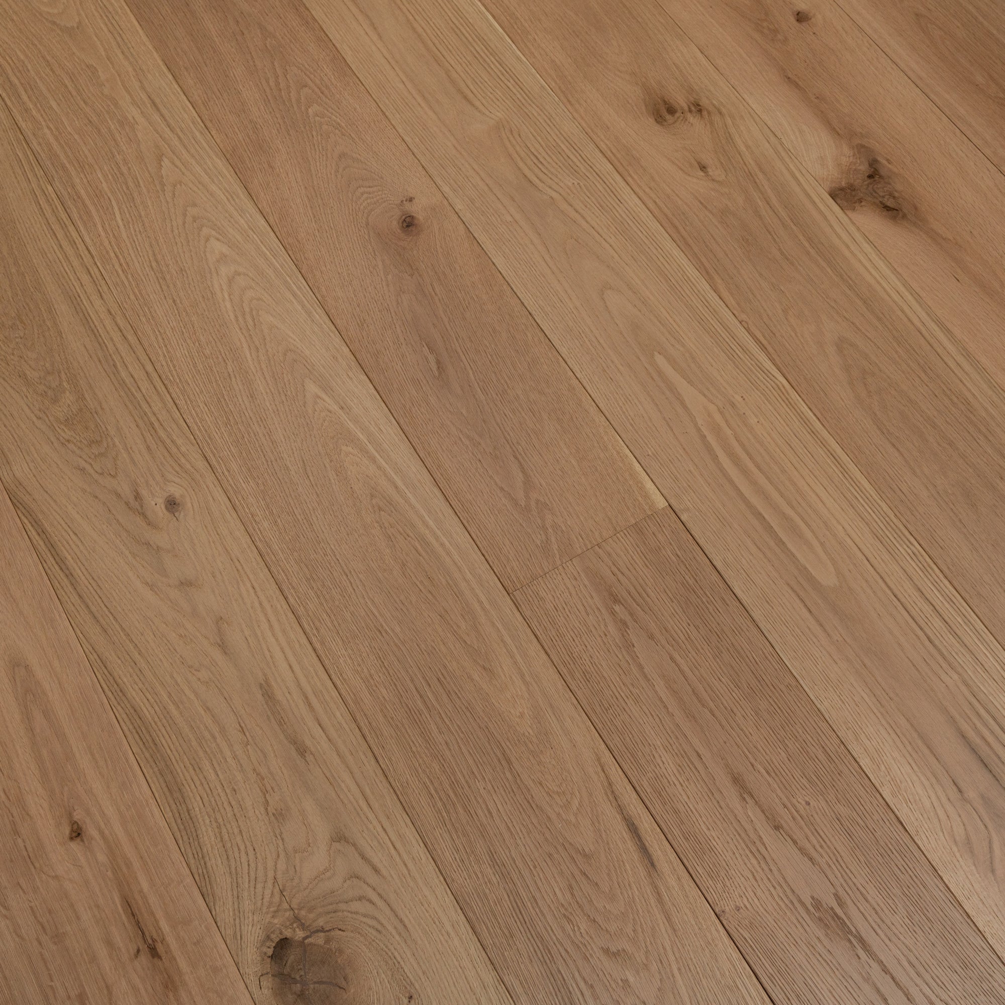 Engineered Classic Oak Flooring 14mm x 190 Matt Lacquered