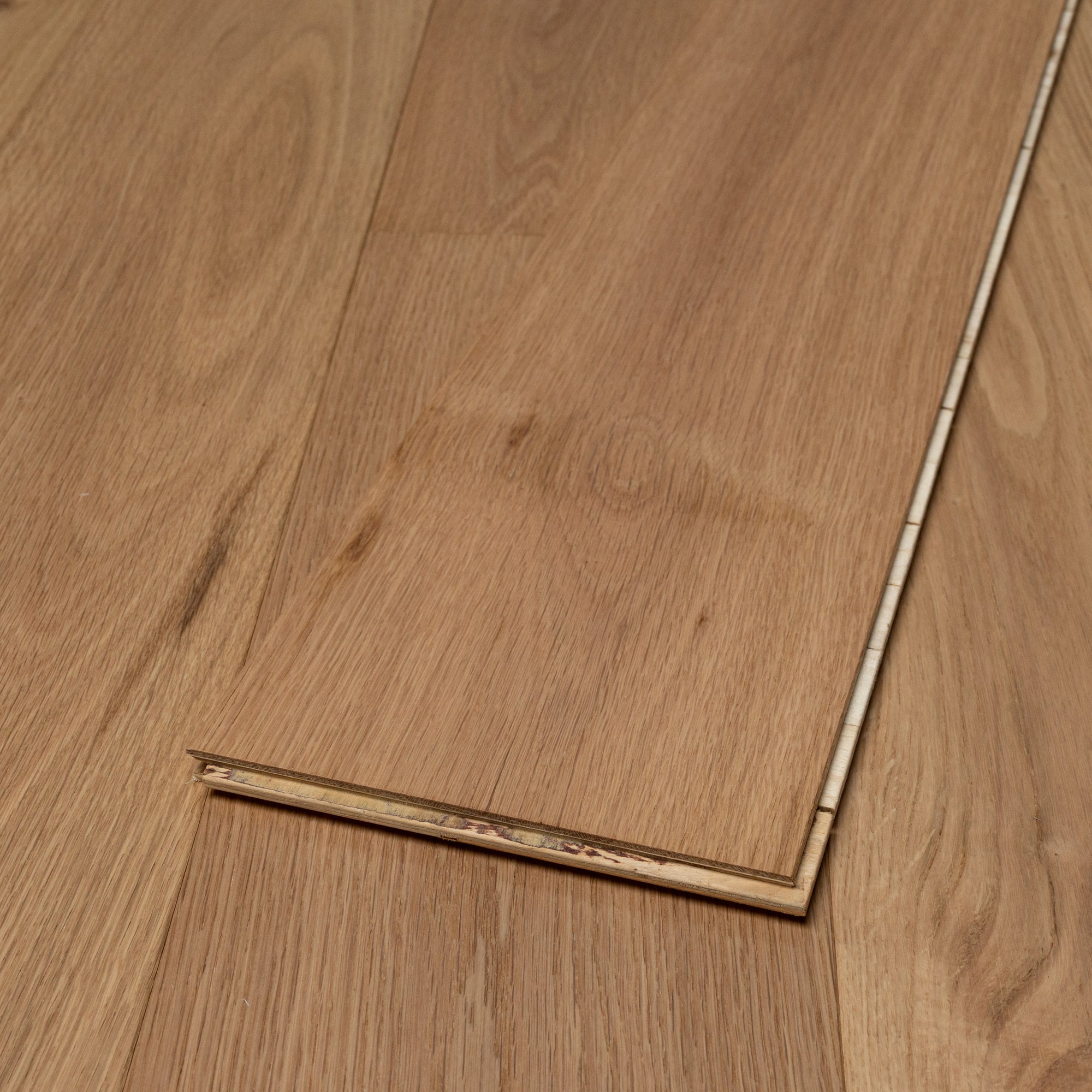 Engineered Classic Oak Flooring 14mm x 190 Matt Lacquered