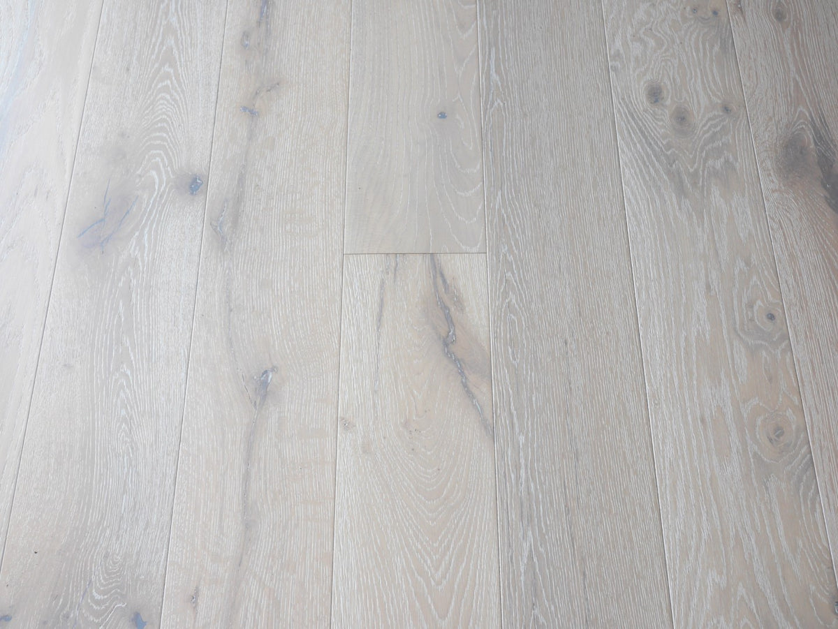 Engineered Rustic Oak Flooring 14mm x 190 White Washed