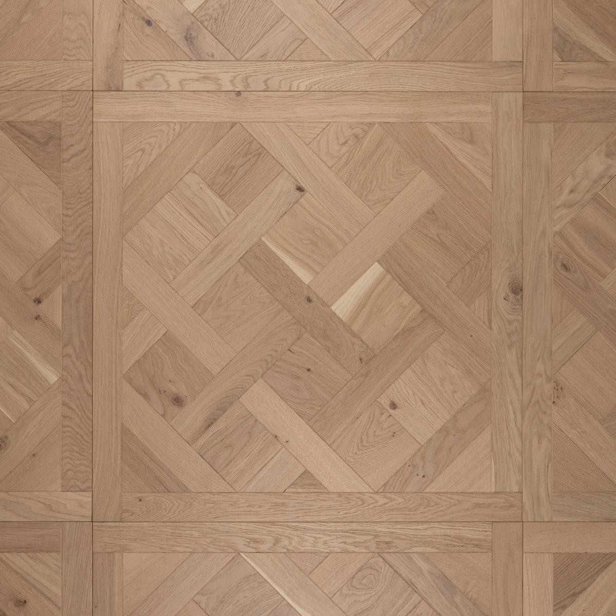 Wood Versailles 800x800mm - Invisible Lacquered